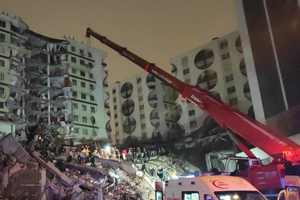 Rotes Kreuz Hilfe in der Türkei und Syrien