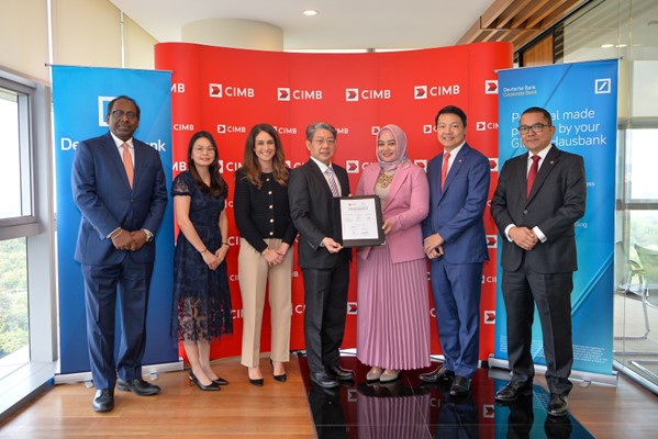 Deutsche Bank and CIMB team